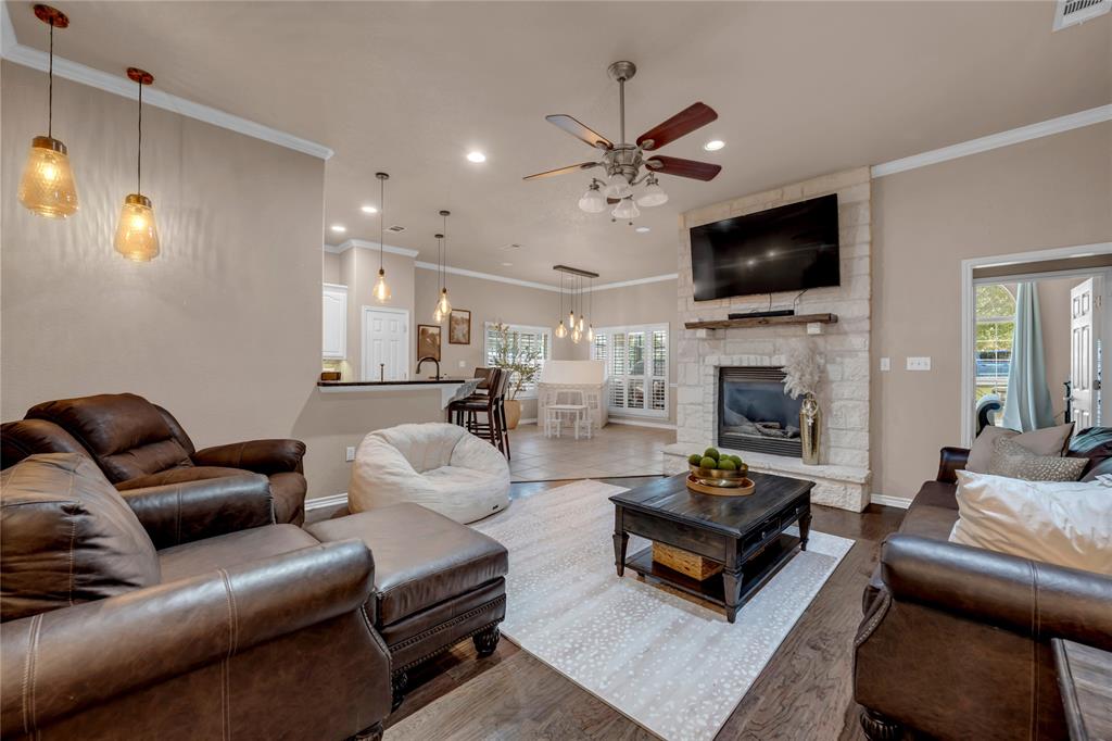 312 Fox Crossing, Burnet, Texas image 12
