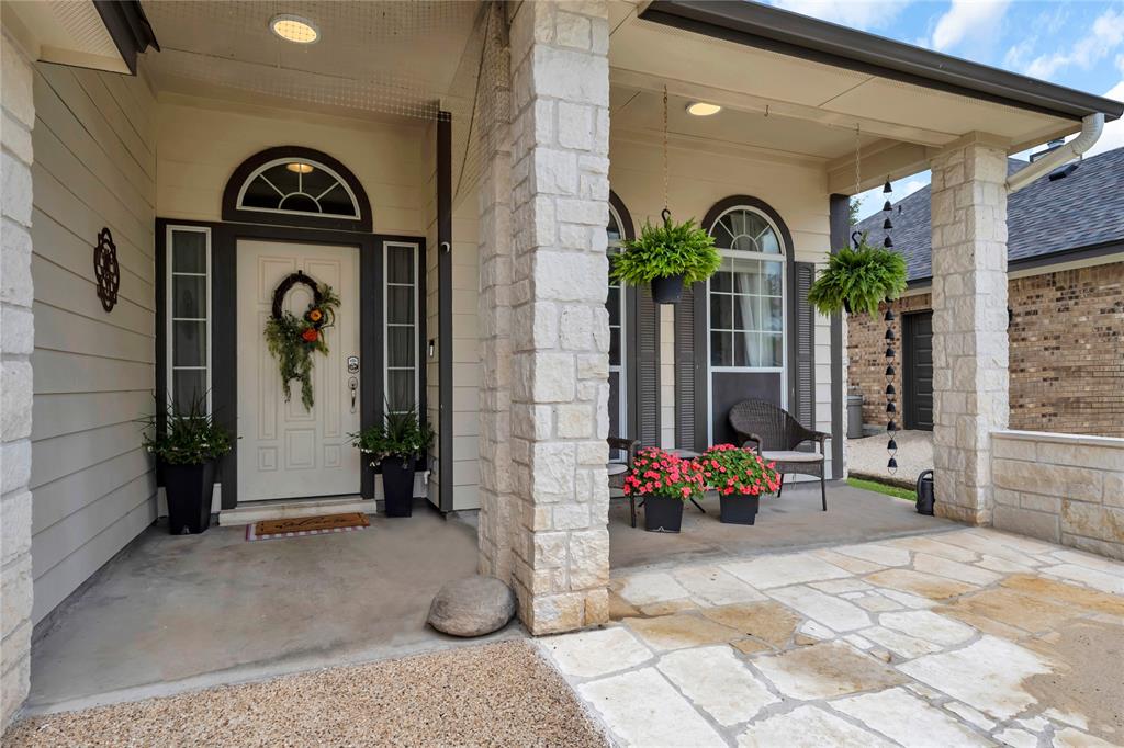 312 Fox Crossing, Burnet, Texas image 4