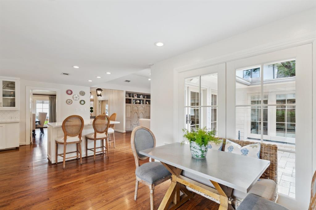 6231 Lynbrook Drive, Houston, Texas image 19