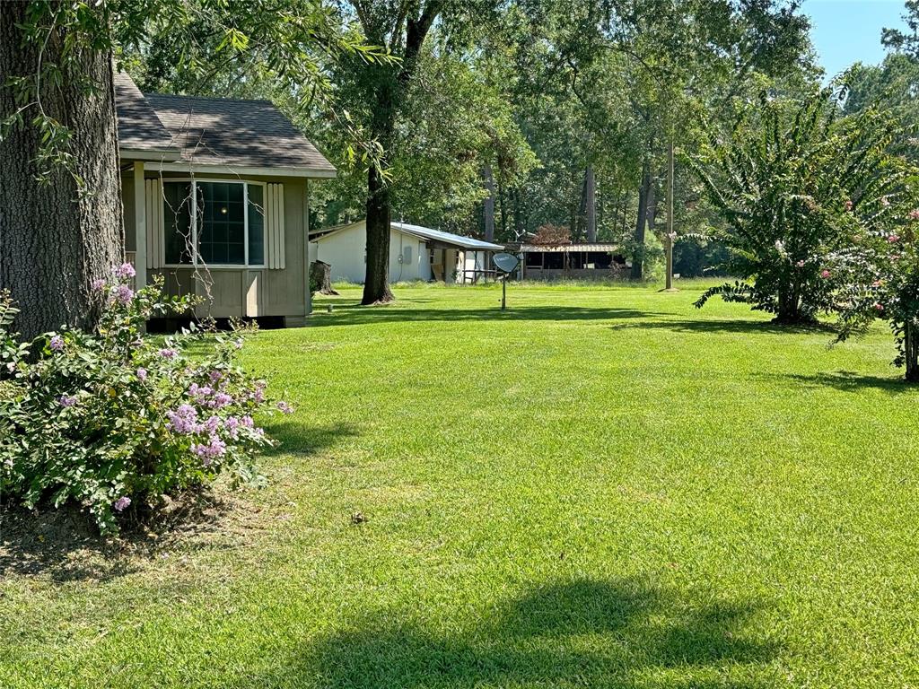 212 Park Lane, Goodrich, Texas image 24