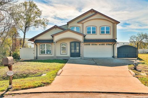 A home in Missouri City