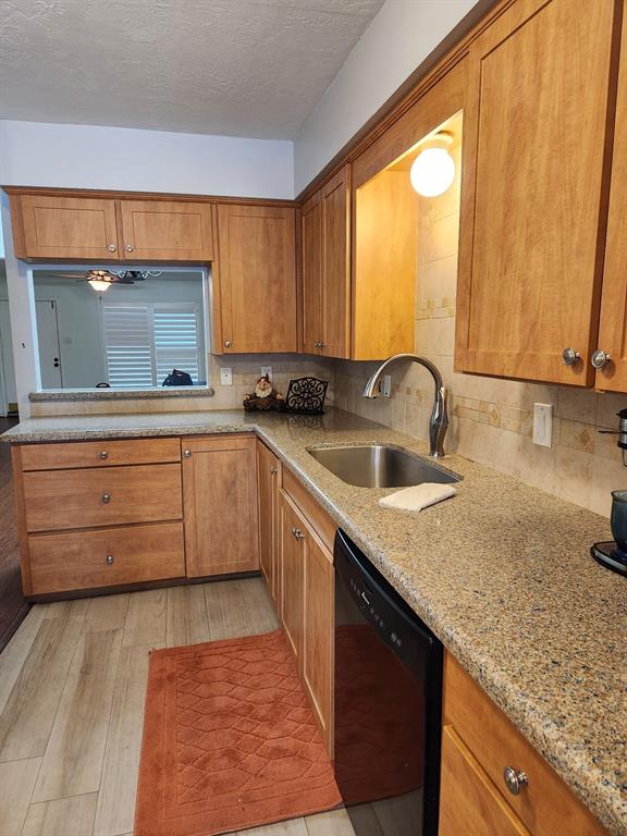 1252 Eagle Lake Road #12, Sealy, Texas image 2
