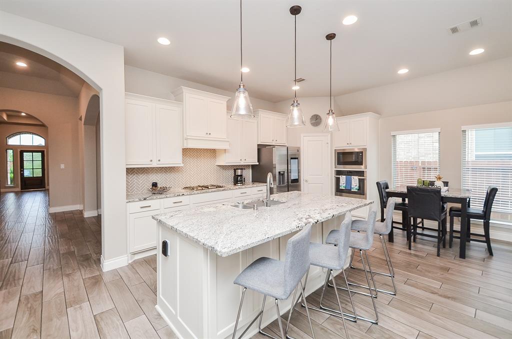 4515 Primrose Valley Lane, Fulshear, Texas image 22