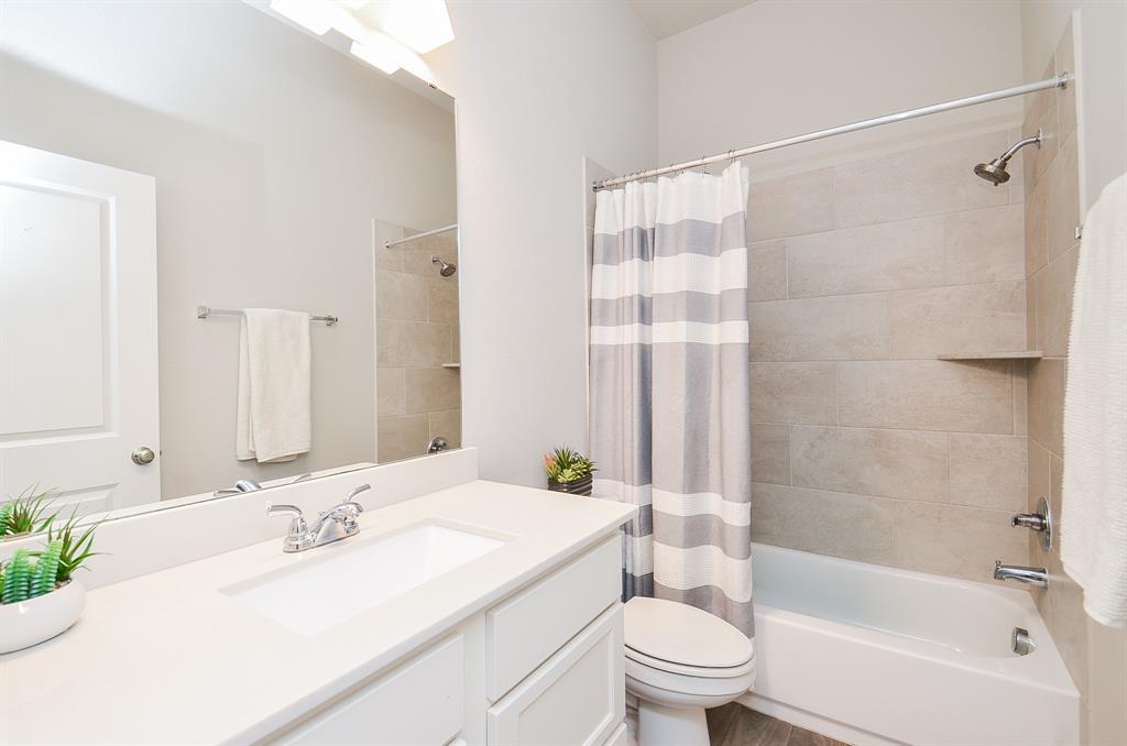 4515 Primrose Valley Lane, Fulshear, Texas image 39