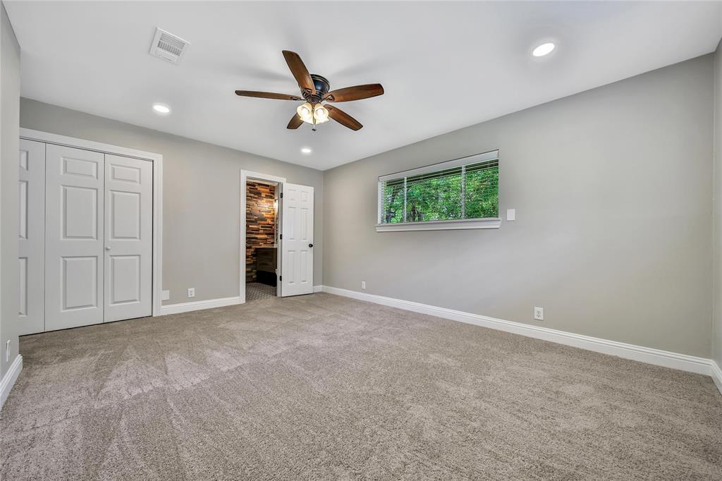 407 Rolling Wood Road, Baytown, Texas image 27