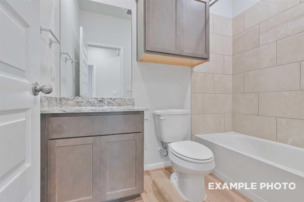 2033 Caney Creek Court, Conroe, Texas image 25