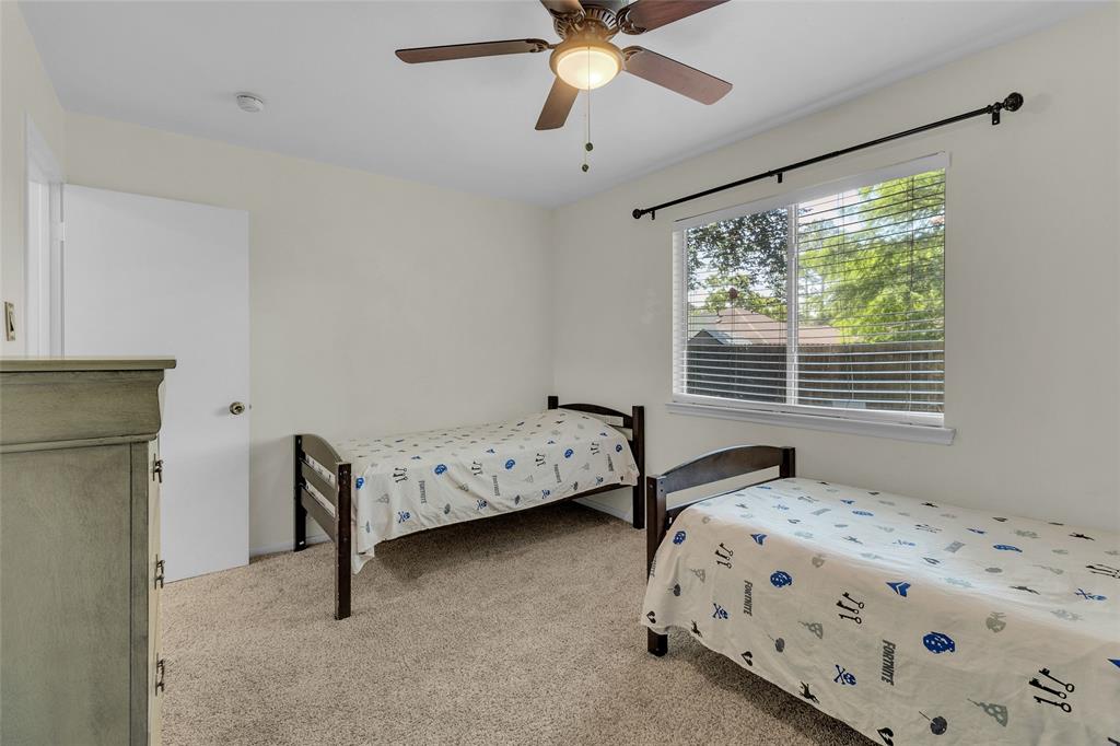 12017 La Salle Oaks, Conroe, Texas image 27