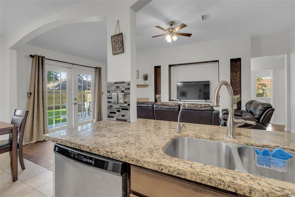 12017 La Salle Oaks, Conroe, Texas image 6