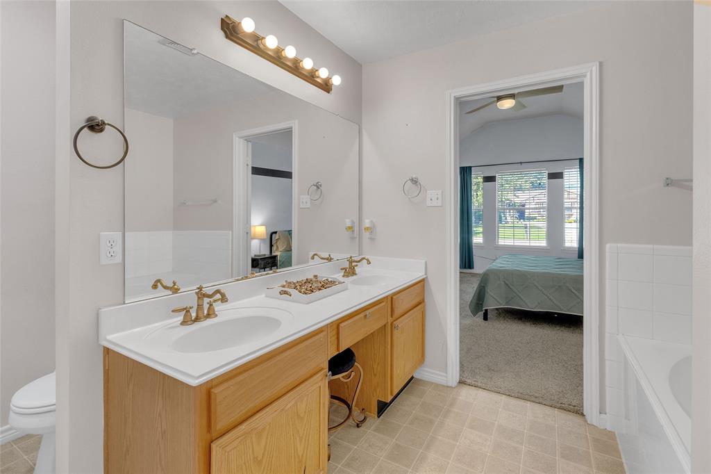 12017 La Salle Oaks, Conroe, Texas image 21