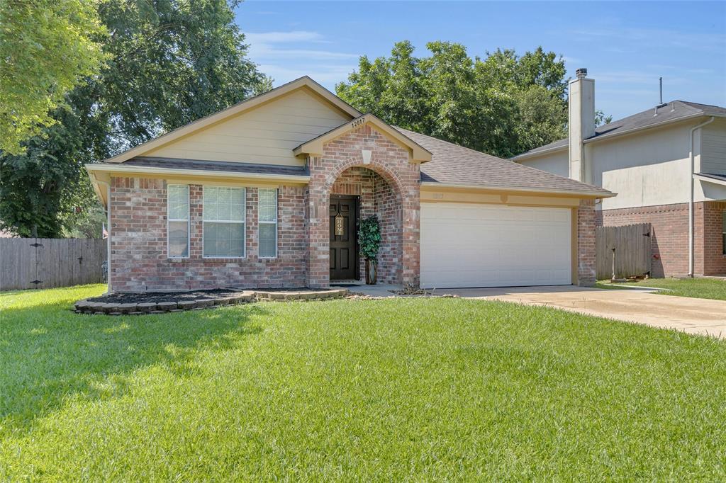 12017 La Salle Oaks, Conroe, Texas image 3