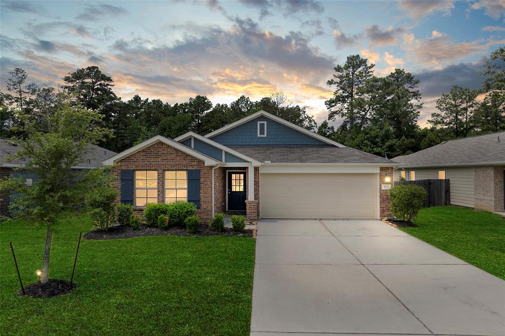 513 Bonnerville Lane, Magnolia, Texas image 2