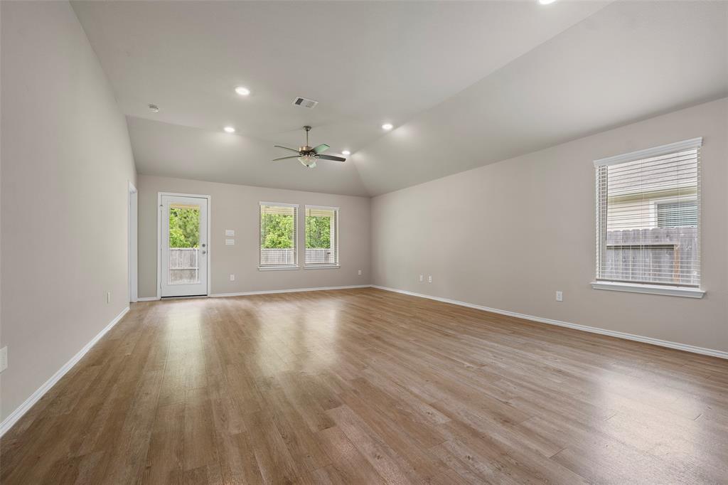 513 Bonnerville Lane, Magnolia, Texas image 19