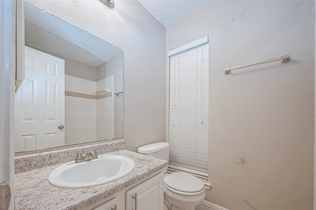 18621 Serenity Loch Drive, Spring, Texas image 45