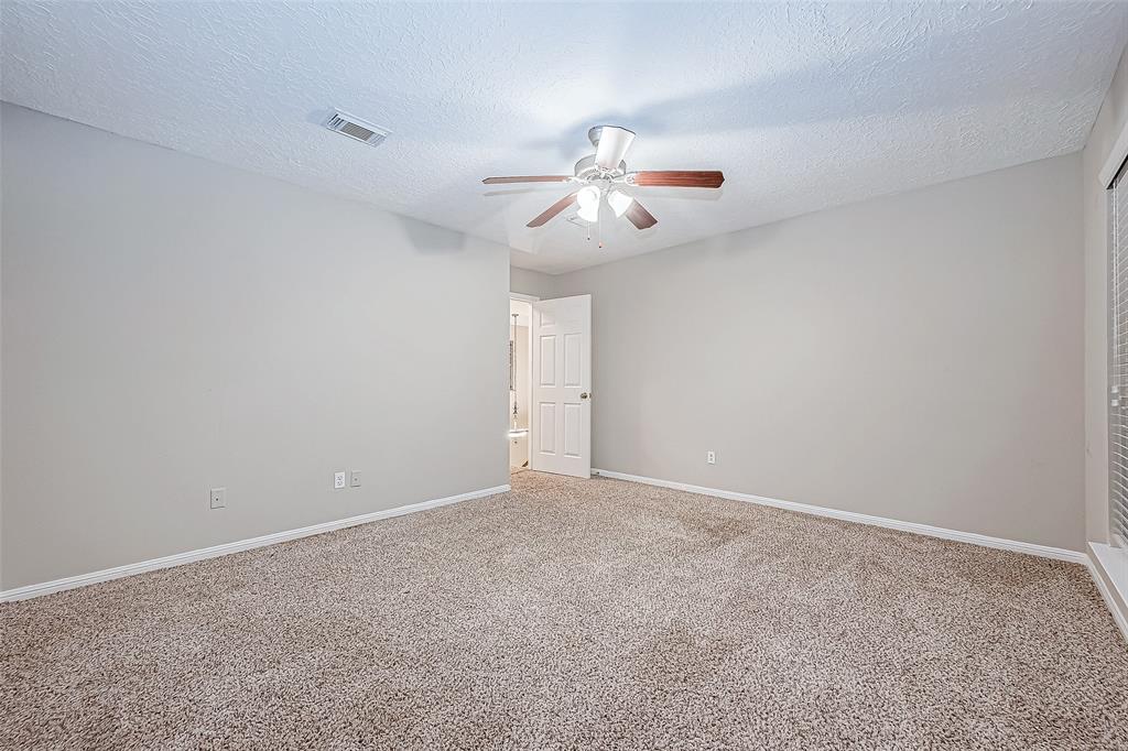 18621 Serenity Loch Drive, Spring, Texas image 38