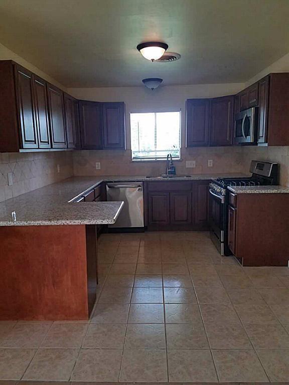 11875 Fm 3083 Road, Conroe, Texas image 2