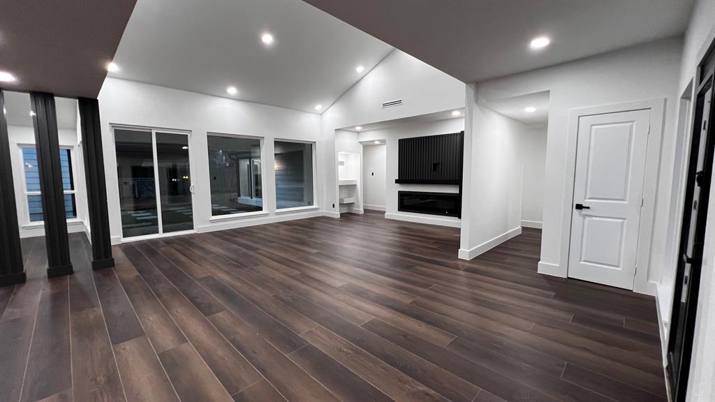 Houston, Texas 77077, United States, 4 Bedrooms Bedrooms, ,3 BathroomsBathrooms,Residential,Pending,142338