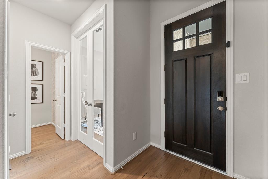 1123 Great Grey Owl Court, Conroe, Texas image 4