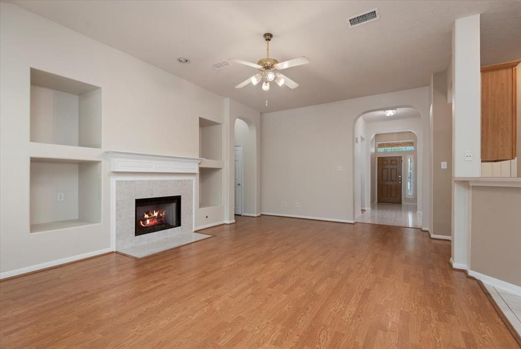 30 Teak Mill Place, The Woodlands, Texas image 11