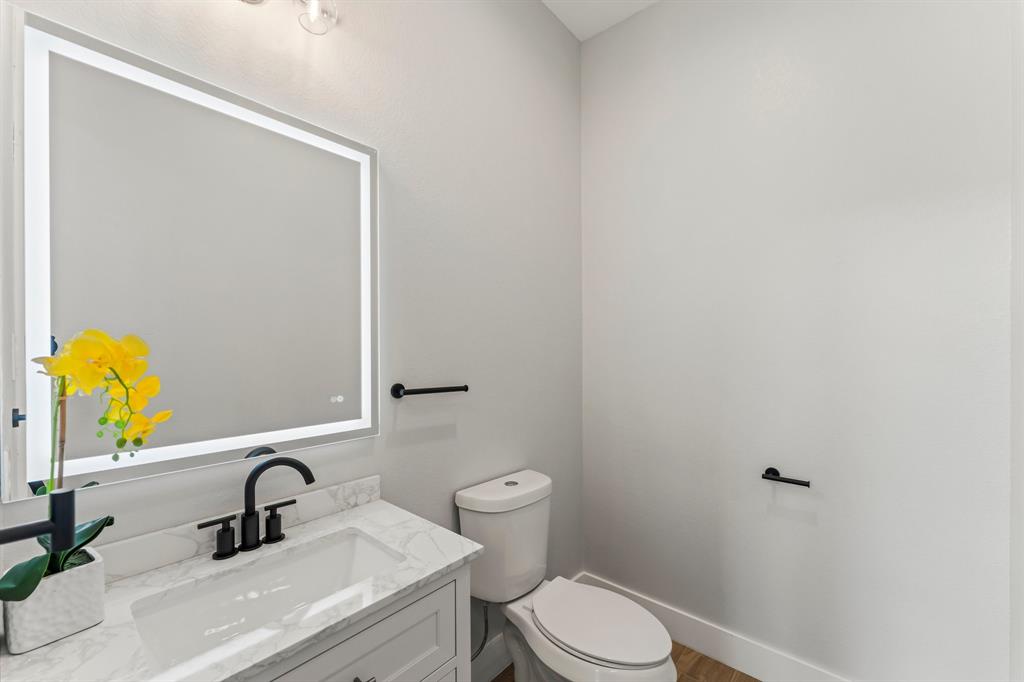 7007 Longmire Circle, Conroe, Texas image 18