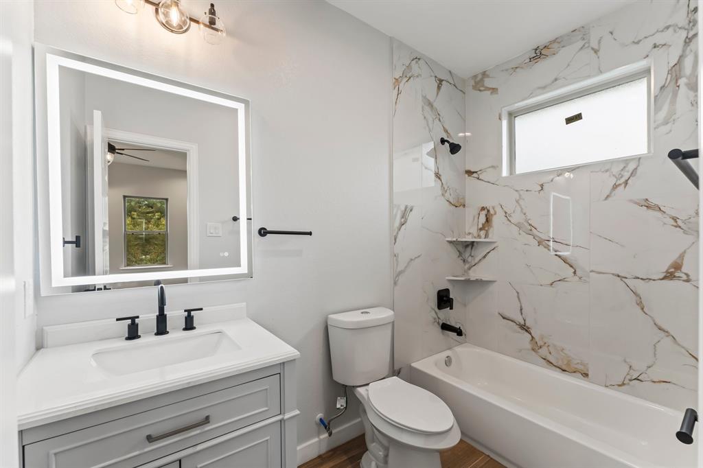 7007 Longmire Circle, Conroe, Texas image 37