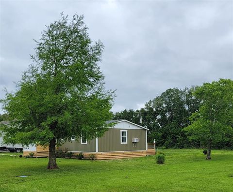 A home in High Island