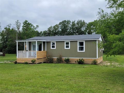 A home in High Island