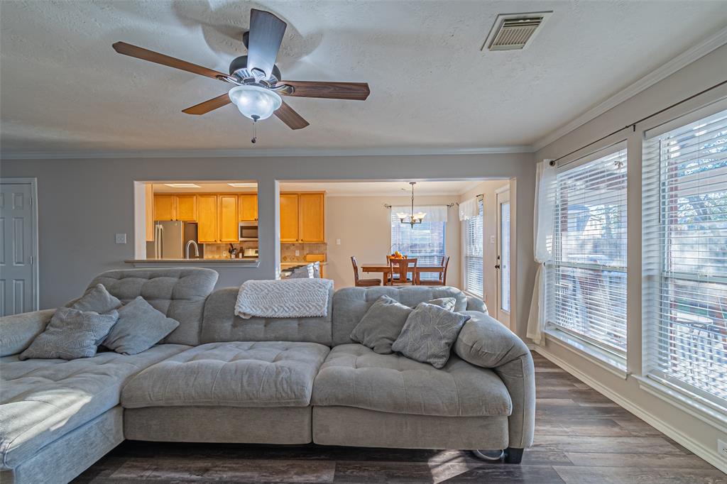 20915 Sandy Briar Court, Spring, Texas image 17