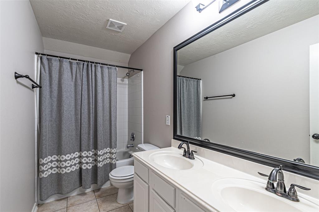 20915 Sandy Briar Court, Spring, Texas image 41