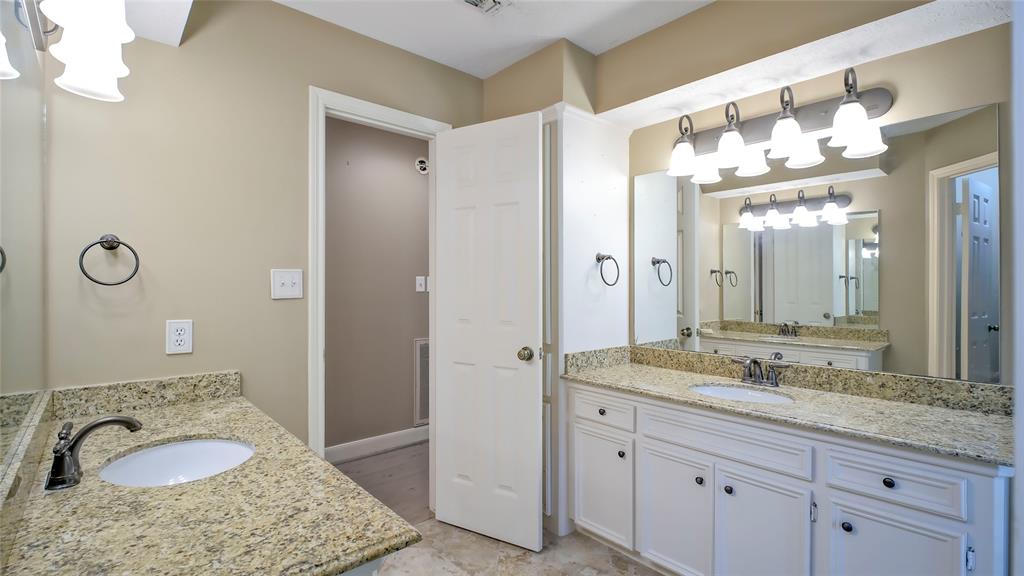 26 Royal Dalton Circle, Conroe, Texas image 19