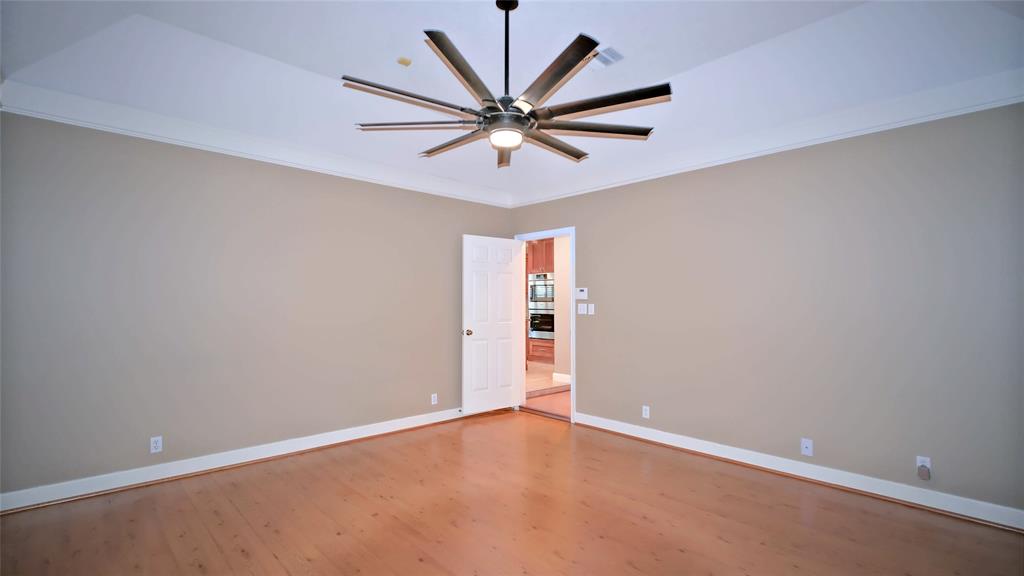 26 Royal Dalton Circle, Conroe, Texas image 10