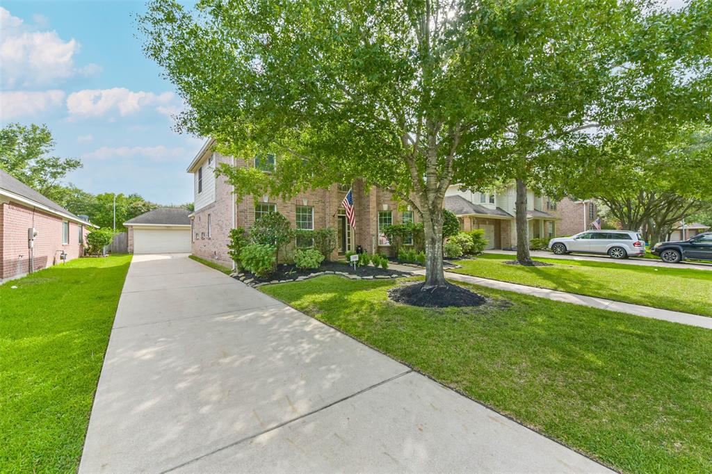 21511 Ivy Blossom Lane