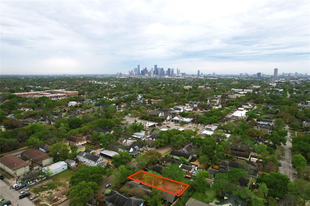 1439 Yale Street, Houston, Texas image 3