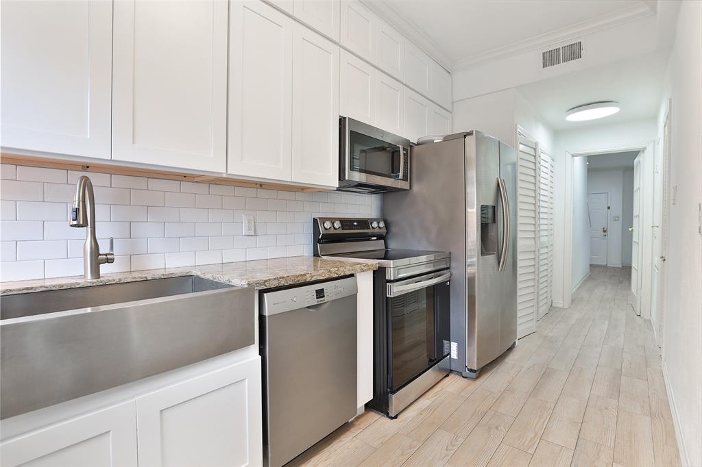 840 Threadneedle Street #188, Houston, Texas image 1