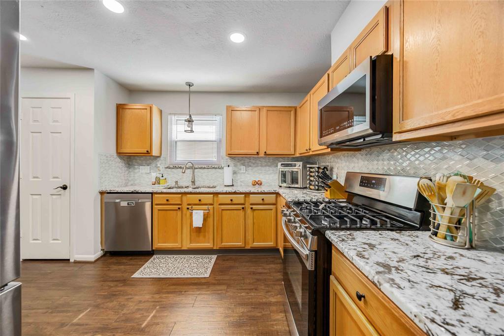 15334 Forest Creek Farms Drive, Cypress, Texas image 17