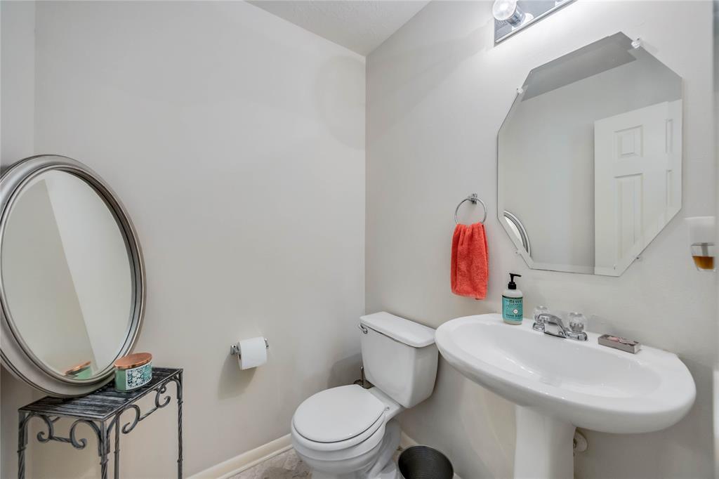 15334 Forest Creek Farms Drive, Cypress, Texas image 18