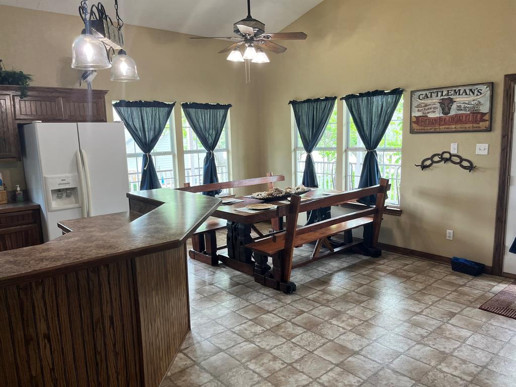 2865 County Road 471 Street, Brazoria, Texas image 5