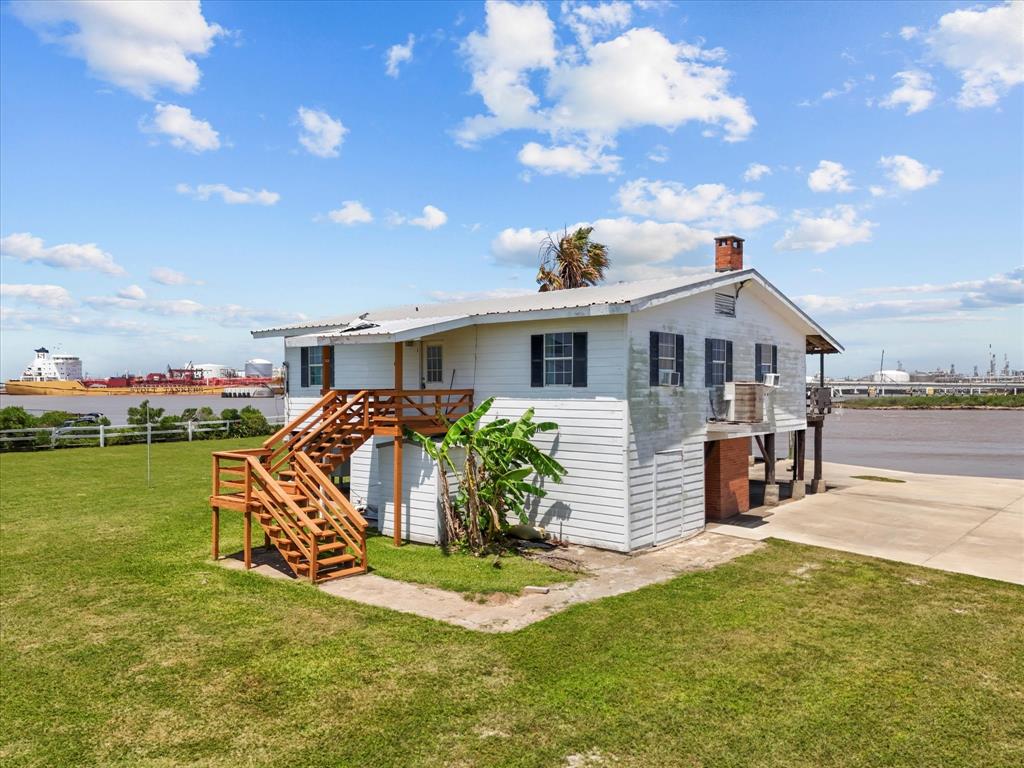1134 & 1126 Canal Drive, Surfside Beach, Texas image 32