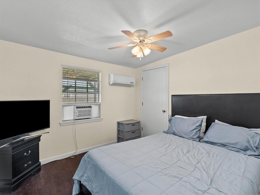 1134 & 1126 Canal Drive, Surfside Beach, Texas image 46