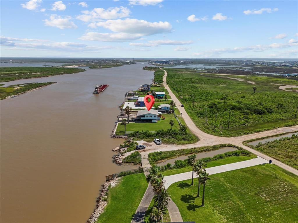 1134 & 1126 Canal Drive, Surfside Beach, Texas image 7