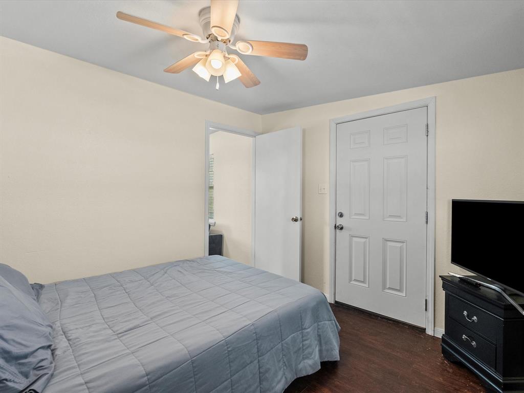 1134 & 1126 Canal Drive, Surfside Beach, Texas image 47