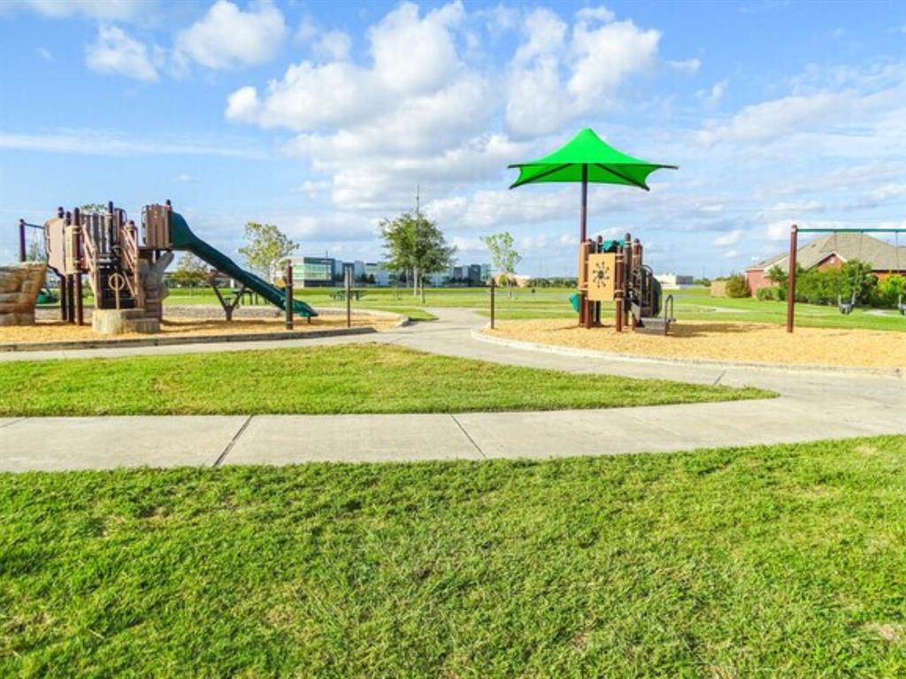 14 Palm Desert Drive, Manvel, Texas image 10