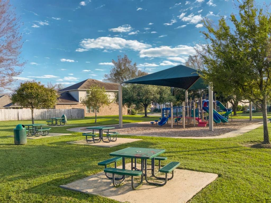14 Palm Desert Drive, Manvel, Texas image 9