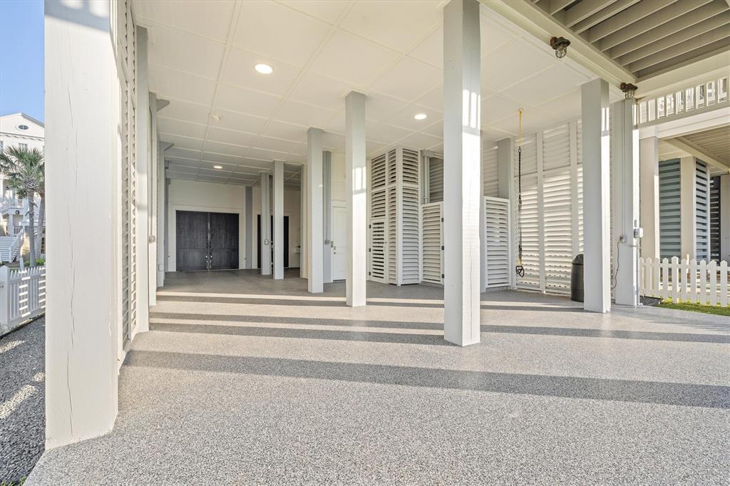 2646 E Seaside Drive, Galveston, Texas image 46