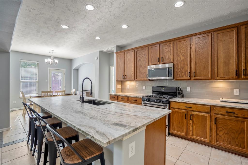 20918 Imperial Ridge Lane, Spring, Texas image 11