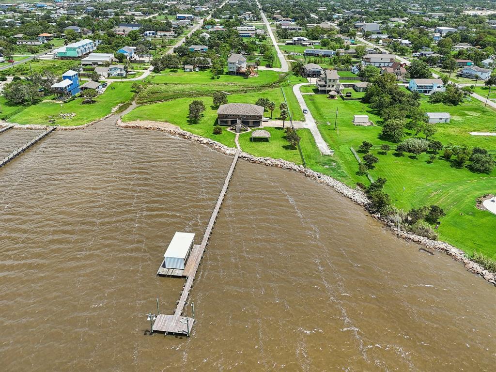 1110 13th Street, San Leon, Texas image 30