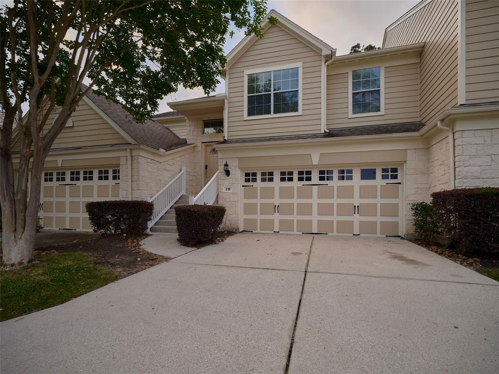 13600 Breton Ridge Street #21B, Houston, Texas image 1