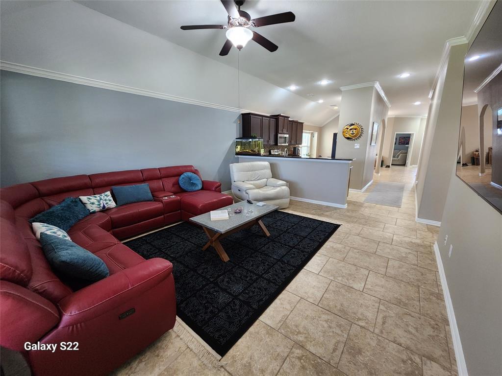 3050 Coreopsis Court, Dickinson, Texas image 16
