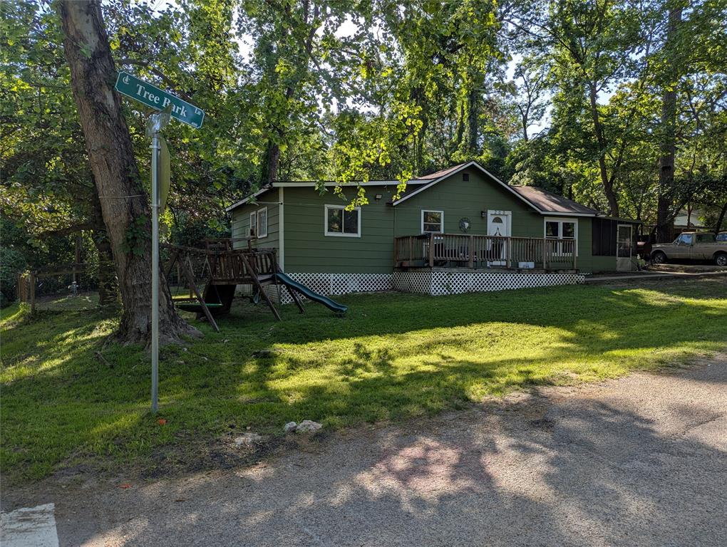 200 Commanche Road, Conroe, Texas image 2