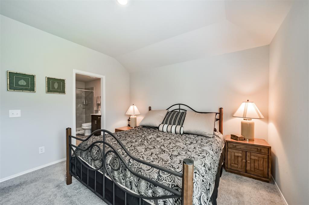 2106 Twisted Cedar Court, Conroe, Texas image 16