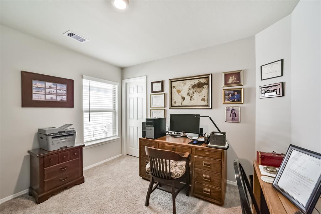 2106 Twisted Cedar Court, Conroe, Texas image 24